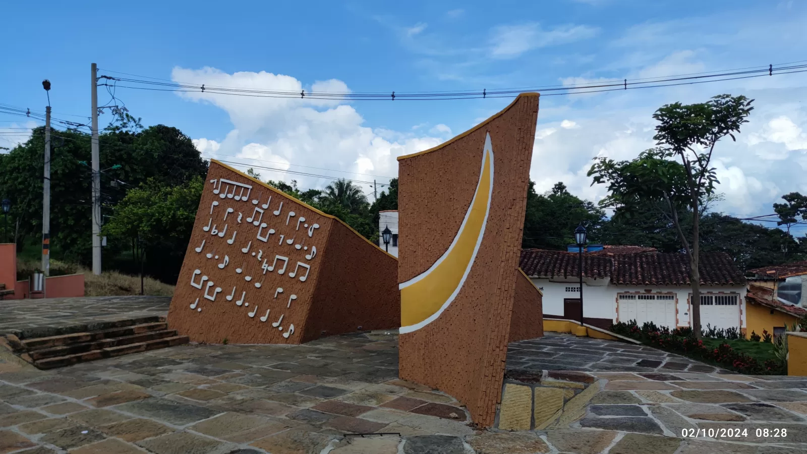 Monumento en homenaje a José A. Morales en El Socorro
